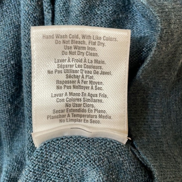 DKNY Vintage Knit Dress - Picture 16 of 17